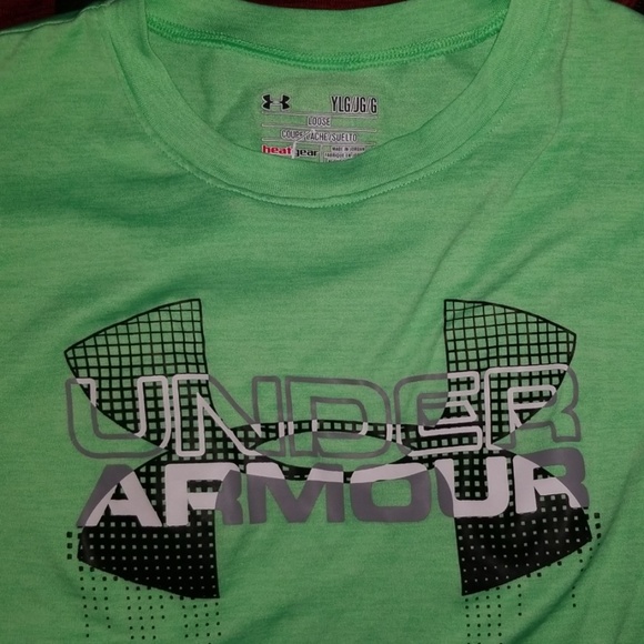 Boys Large Under Armour Bundle - Picture 2 of 4